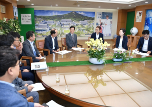 최기영 봉화군수, 이철우 경북지사 면담…2027년도 현안 국·도비 확보 총력
