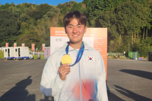 예천군청 김제덕선수, 아시안게임 남자 양궁 단체전 2연패