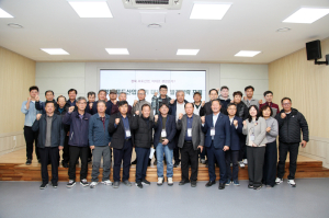 김천시, 포도산업 위기 돌파구 모색…도립 포도연구소 설립 제안