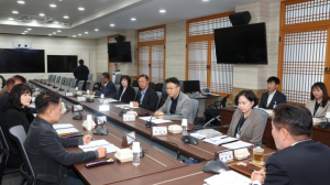 청도군, 생활보장위원회 개최… 취약계층 복지 안전망 강화